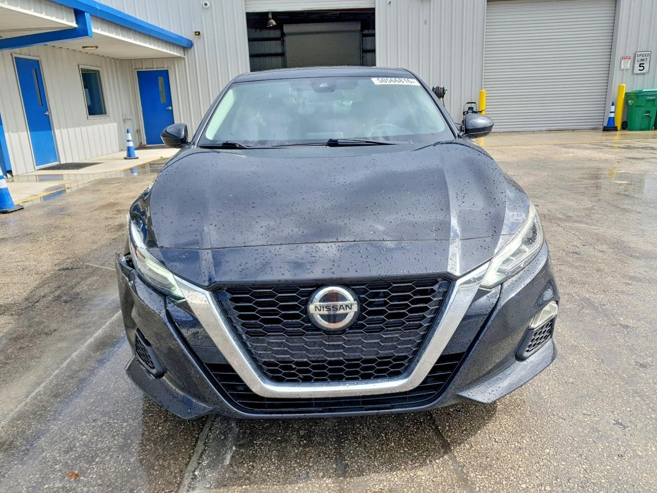 2021 Nissan Altima Sv - Image 5