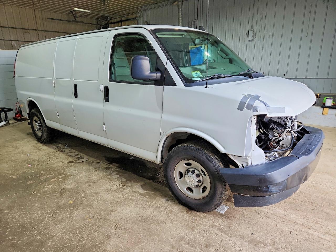2019 Chev Express G2500 - Image 4