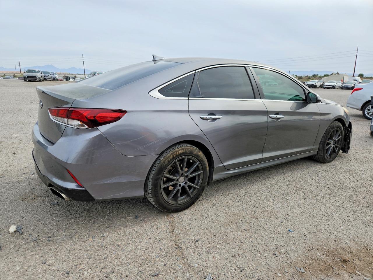 2018 Hyundai Sonata Sel - Фото 3