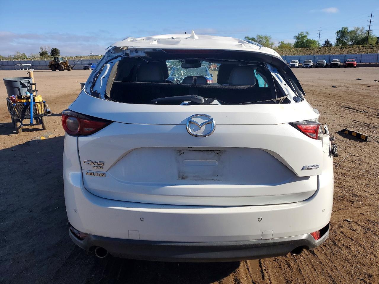 2017 Mazda Cx-5 Grand Touring - Image 6