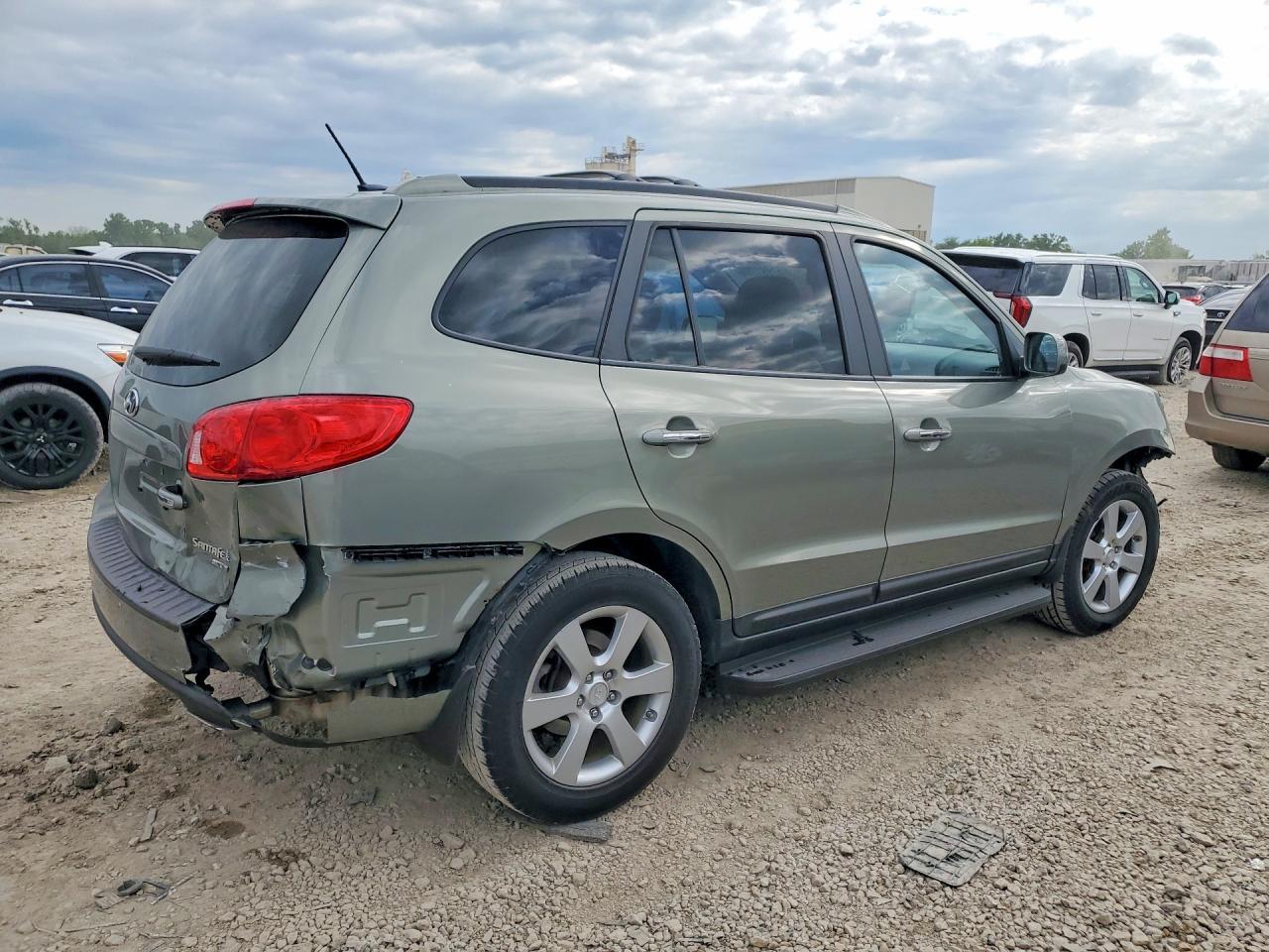 2009 Hyundai Santa Fe - Фото 3