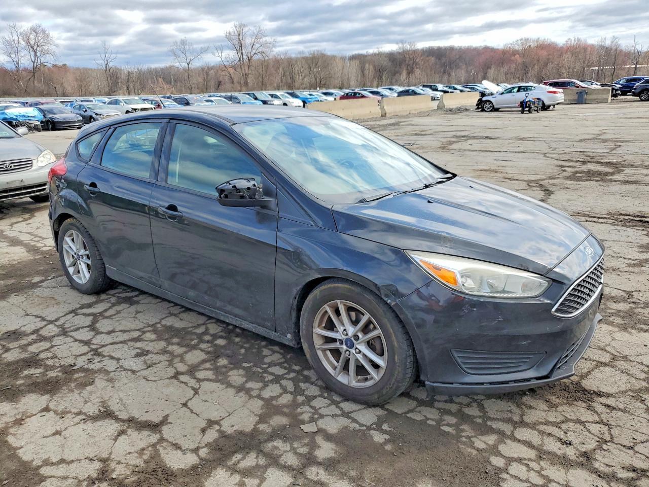 2015 Ford Focus Se - Фото 4