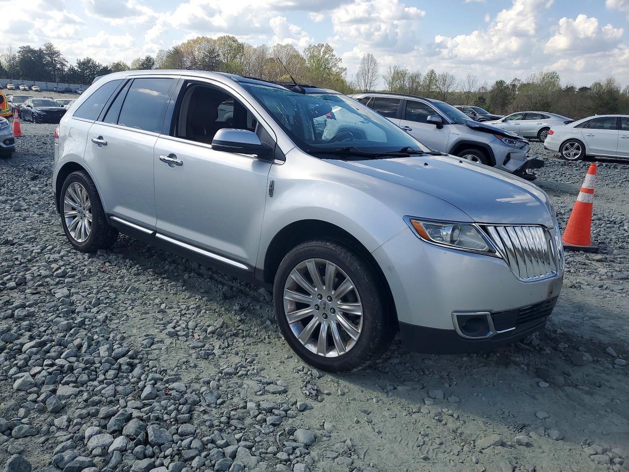 2013 Lincoln Townhouse Mkx - Фото 4