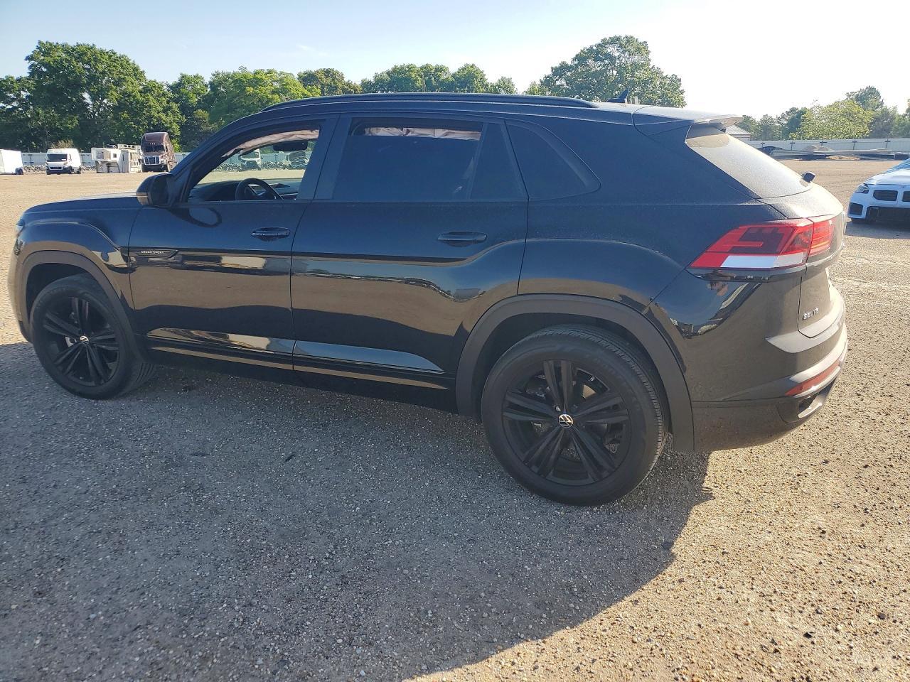 2023 Volkswagen Atlas Cross Sport Sel R-Line - Фото 2