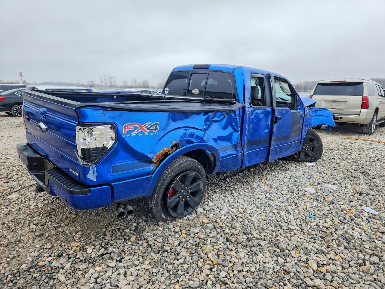 2012 Ford F150 Super Cab - Фото 3