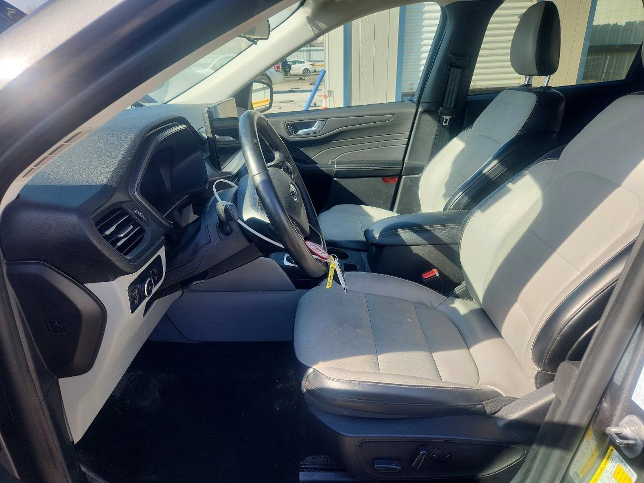 2024 Ford Escape - Фото 7