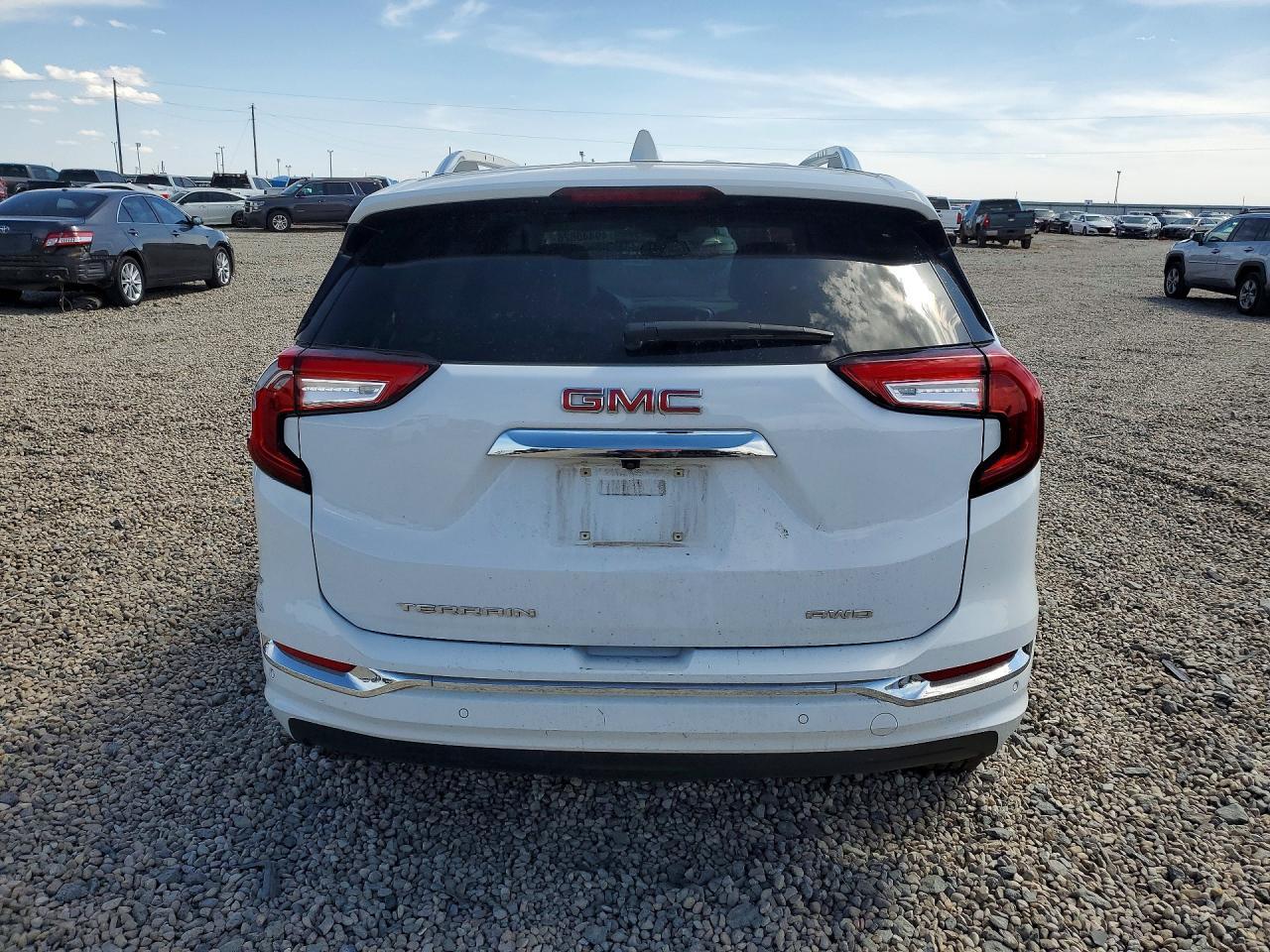 2023 GMC Terrain Denali - Фото 6