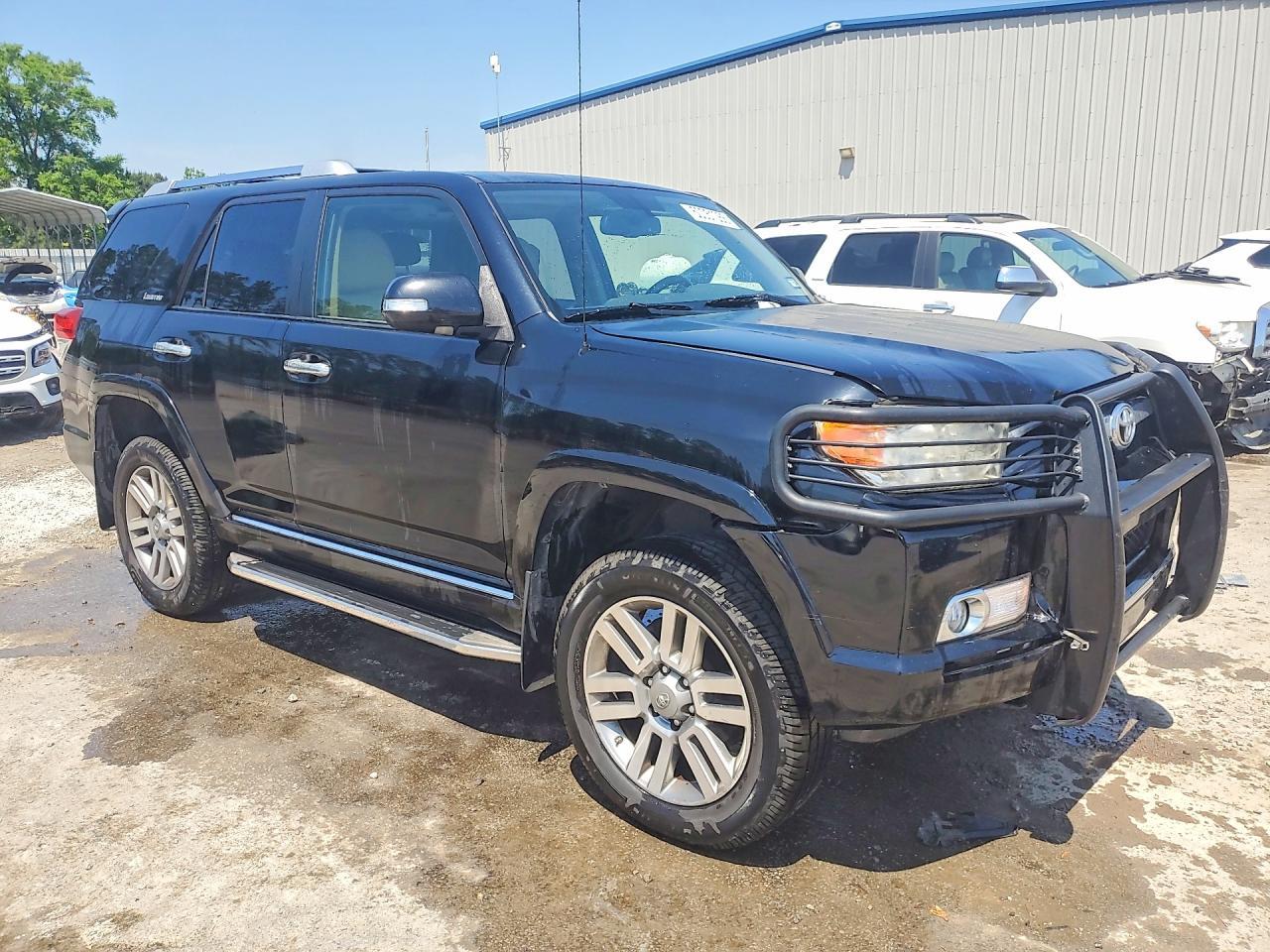 2011 Toyota 4Runner Limited - Image 4