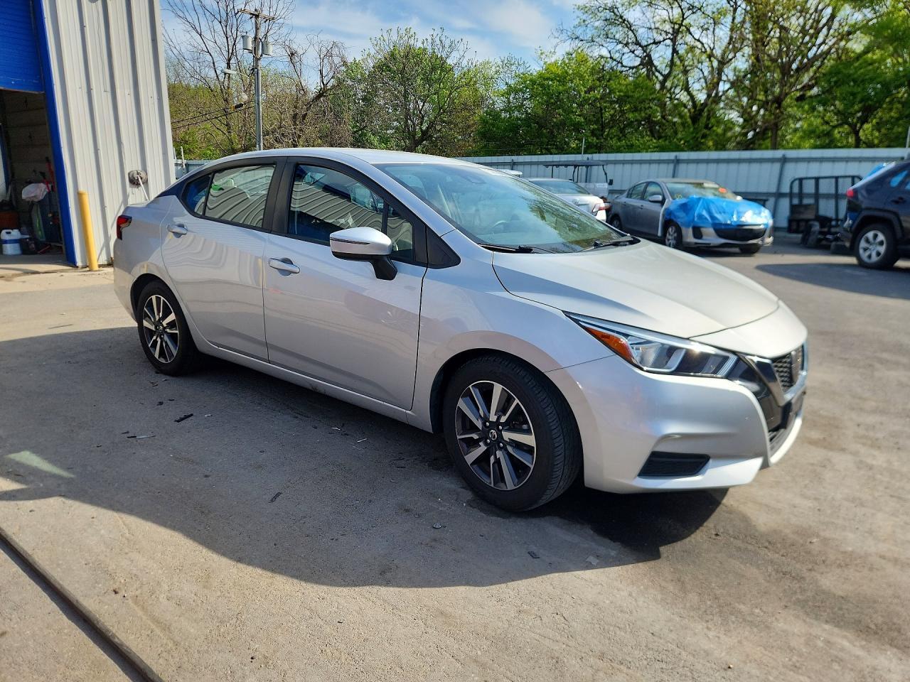 2021 Nissan Versa Sv - Фото 4