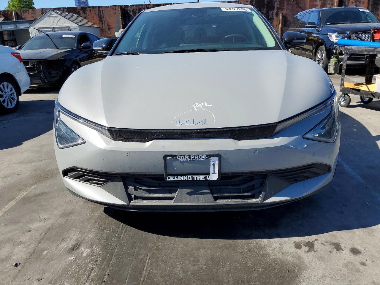 2025 Kia Ev6 Light Long Range - Image 5