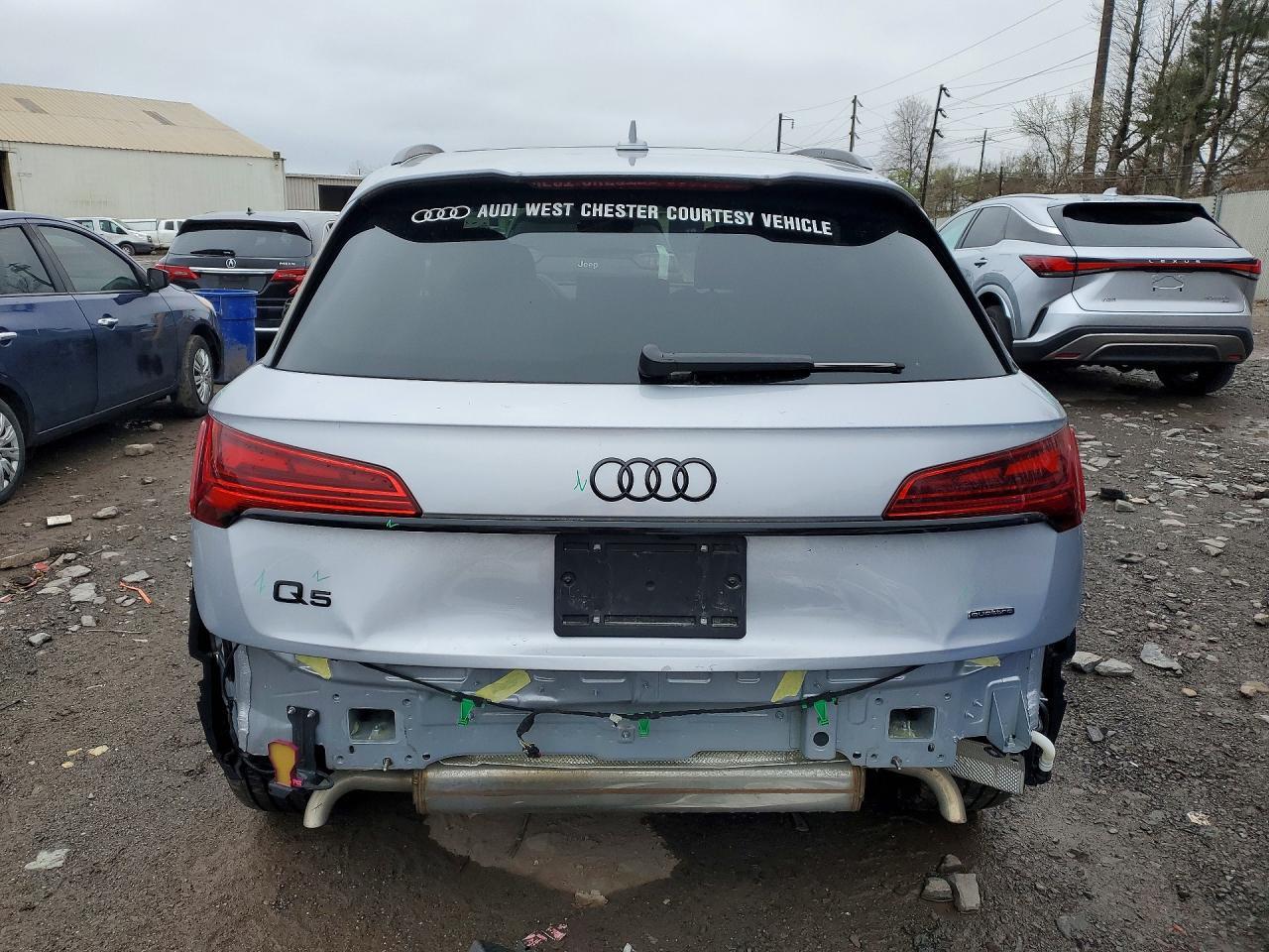2025 Audi Q5 Premium 45 - Image 6