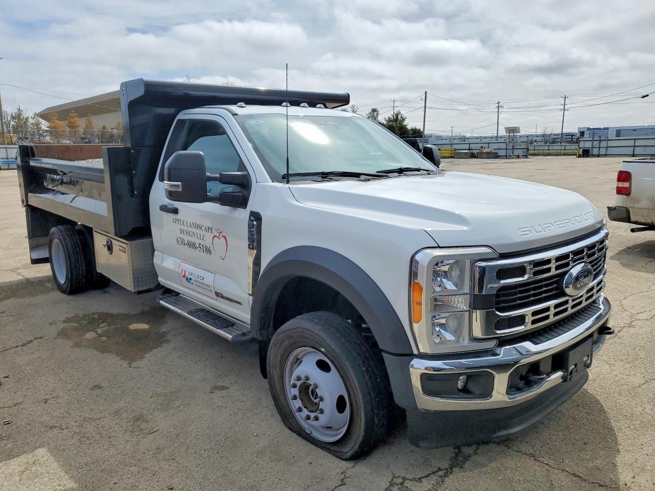 2023 Ford F550 Super Duty Dump Truck - Фото 4