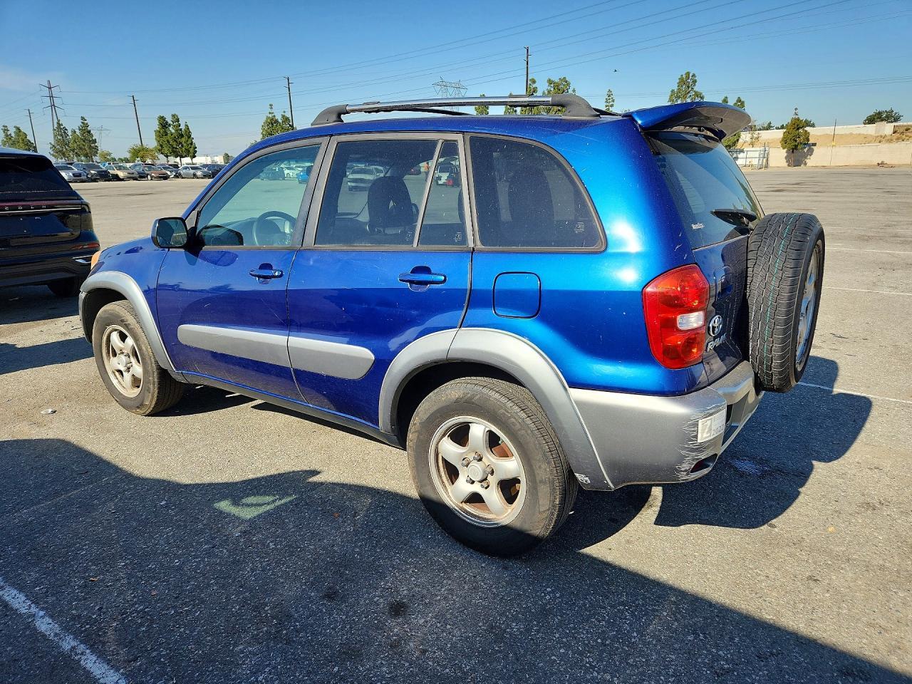 2004 Toyota Rav4 Base - Image 2