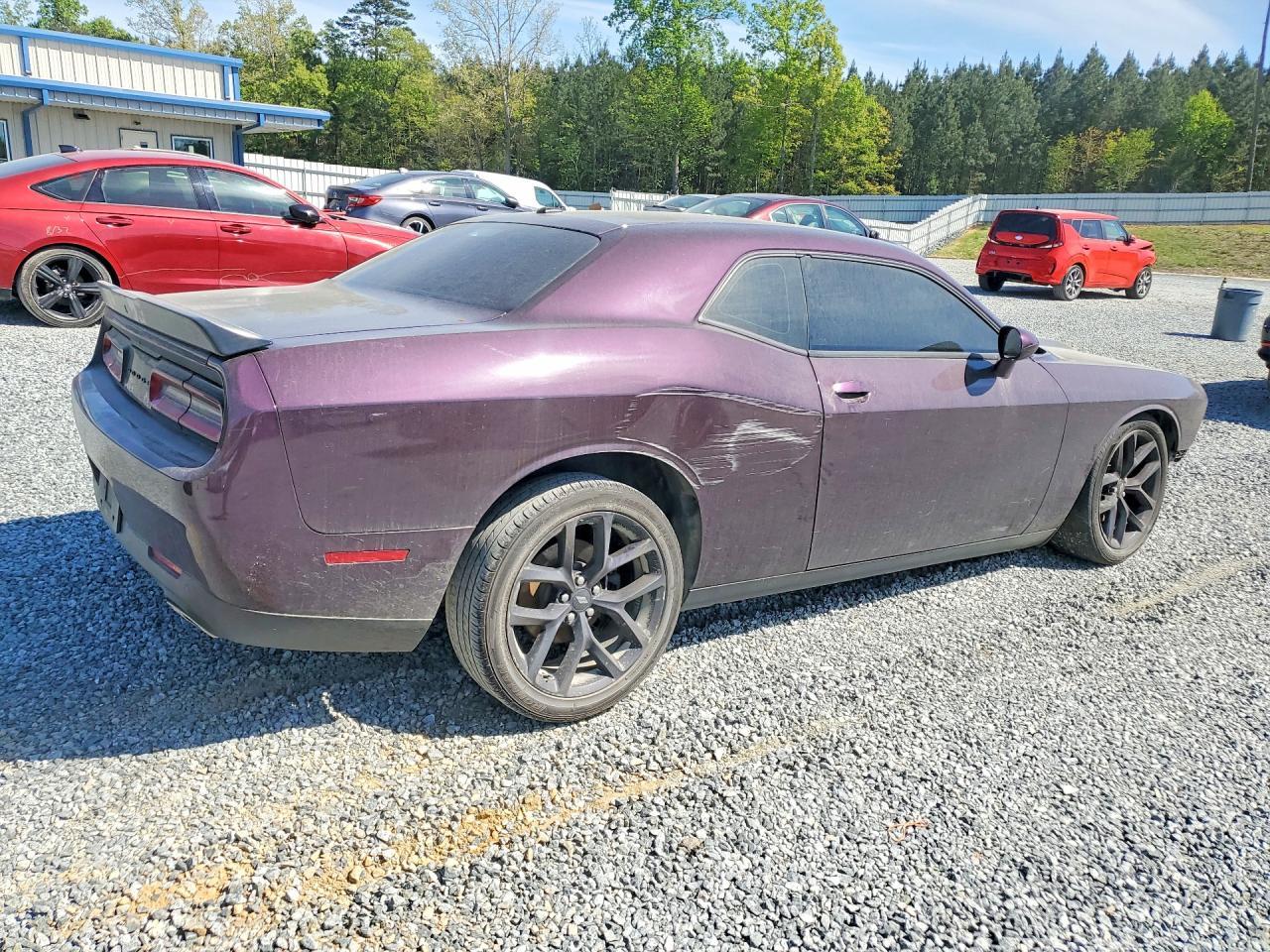 2021 Dodge Challenger Gt - Image 3