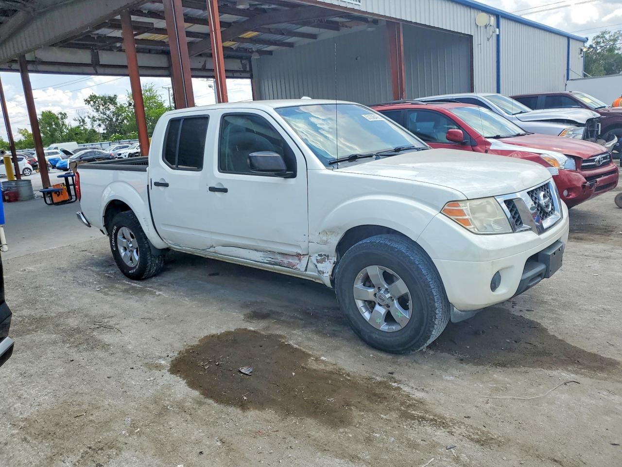 2013 Nissan Frontier S - Image 4