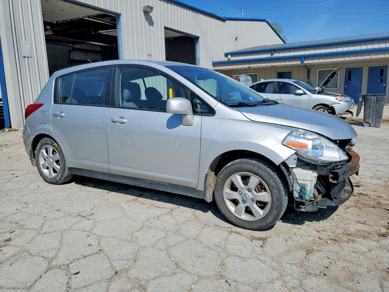 2007 Nissan Versa 1.8 S - Image 4