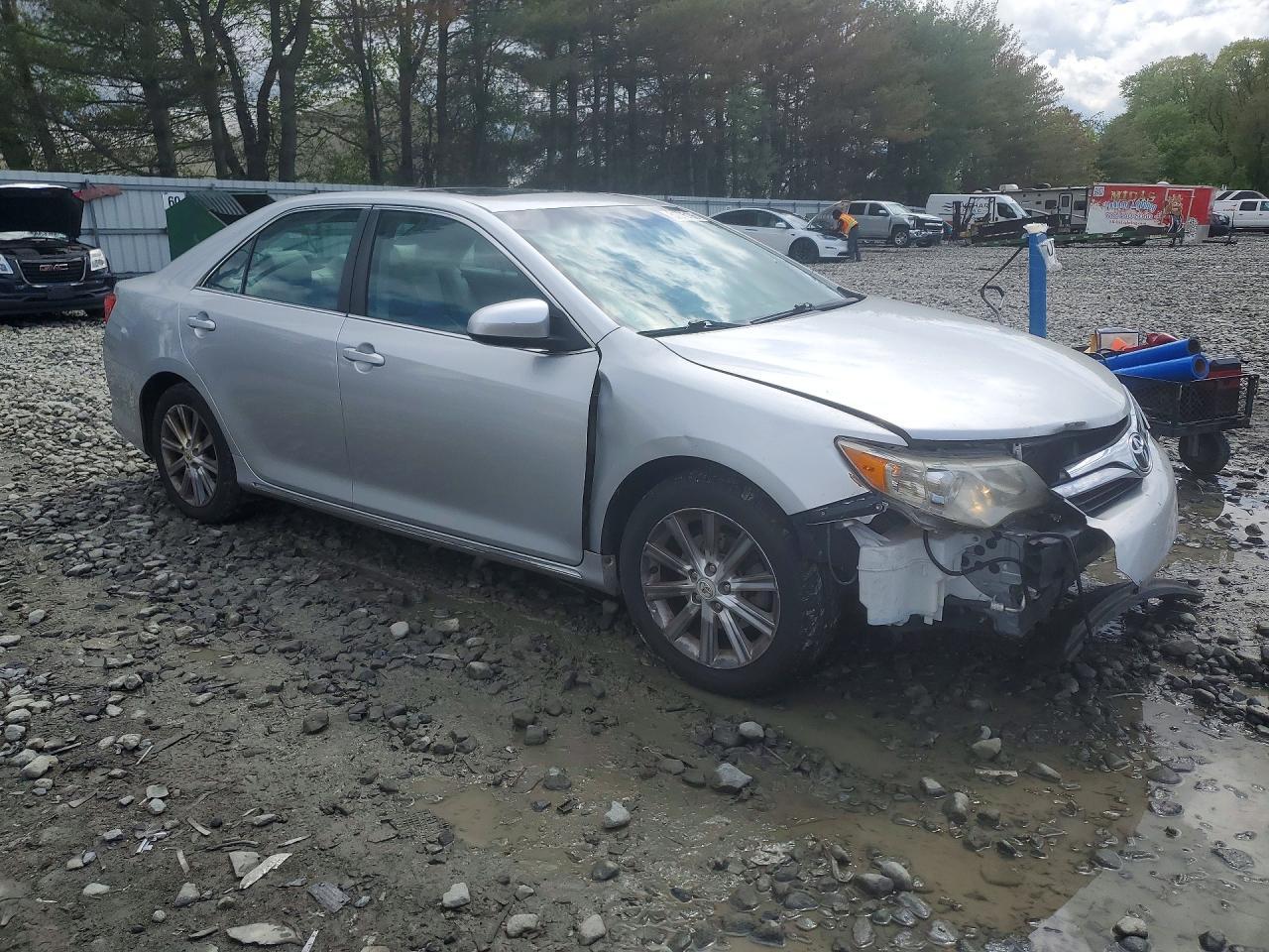 2012 Toyota Camry Xle - Фото 4