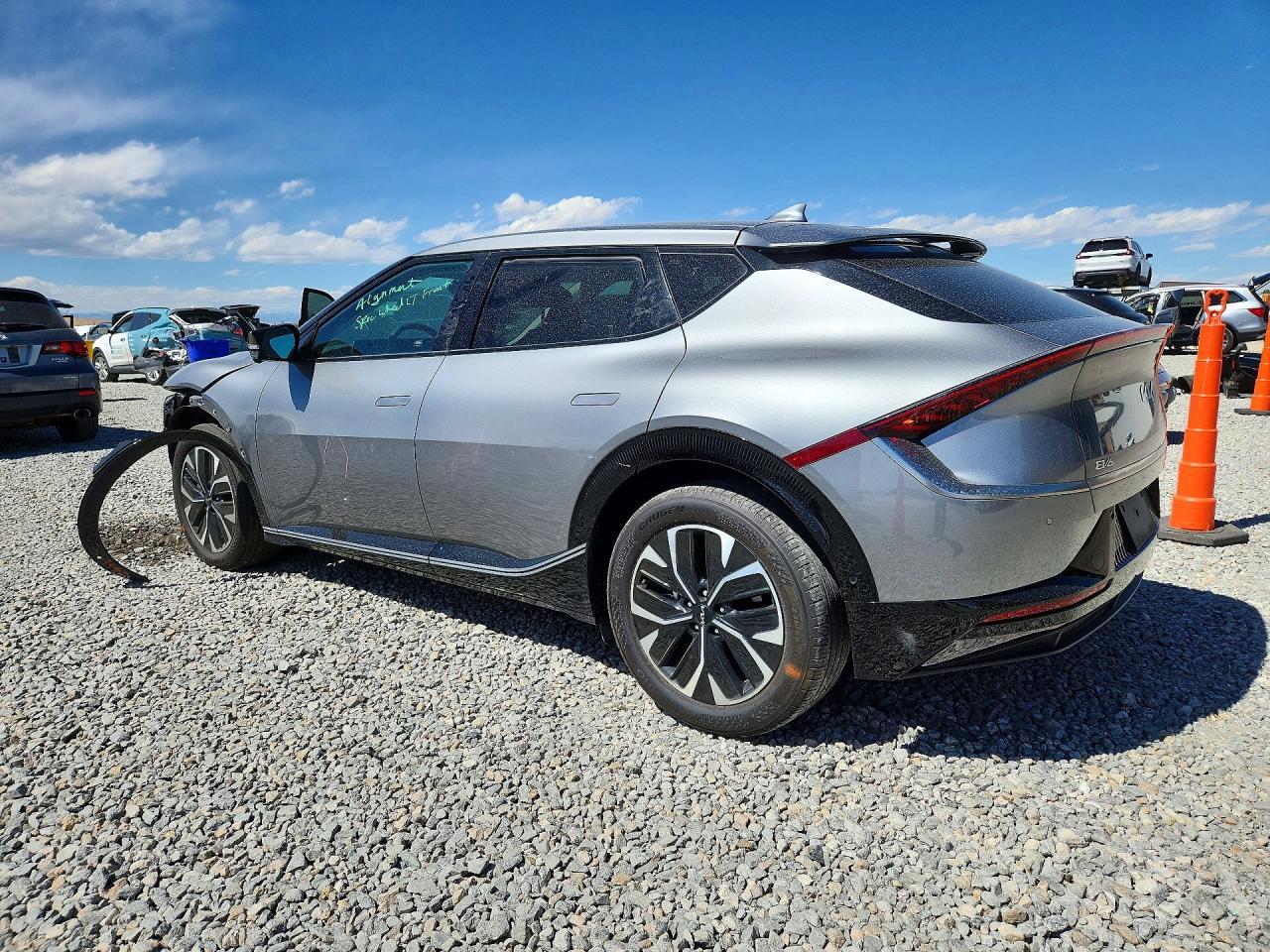 2024 Kia Ev6 Wind - Фото 2