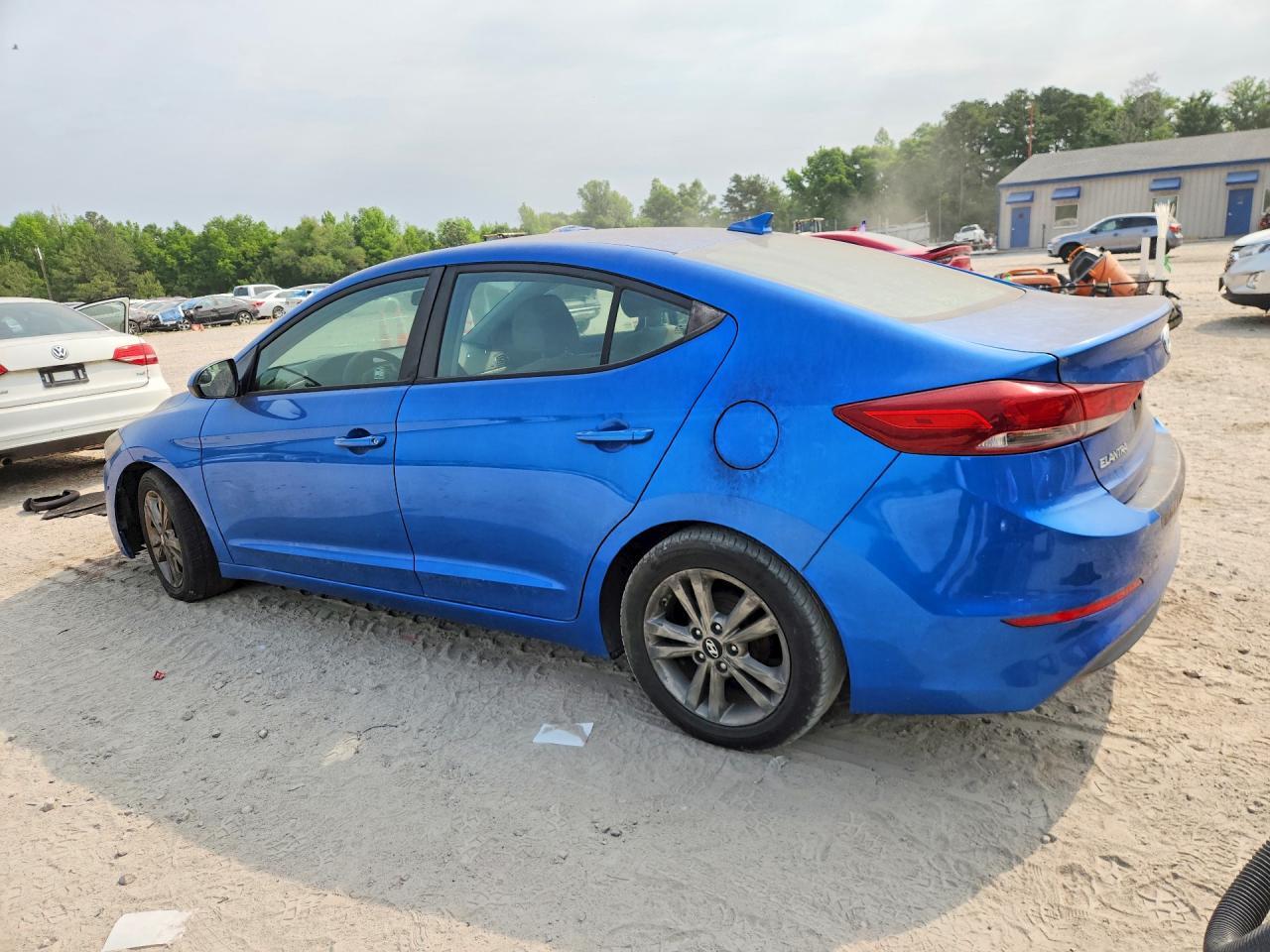 2017 Hyundai Elantra Se - Фото 2
