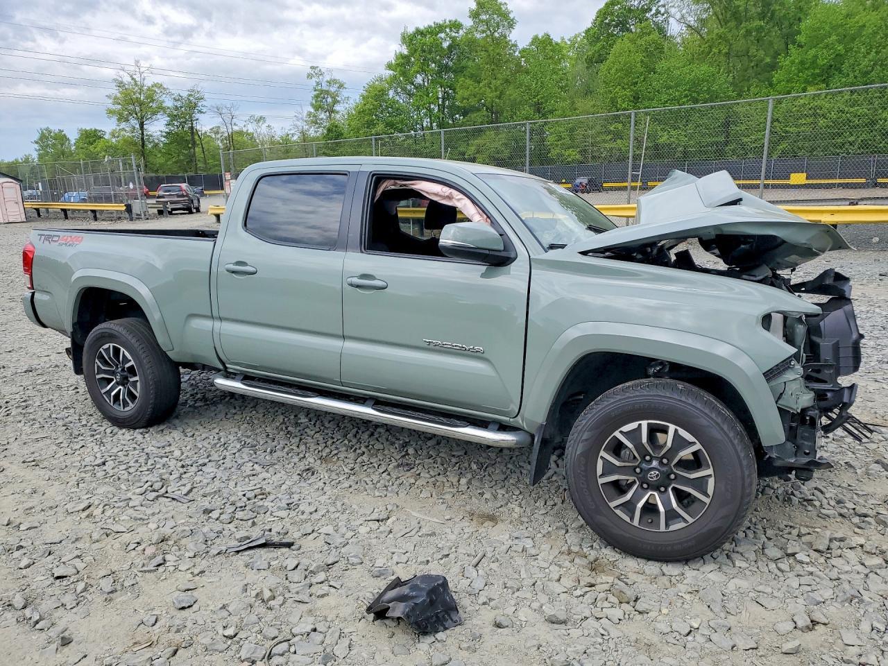 2023 Toyota Tacoma Trd Sport - Image 4