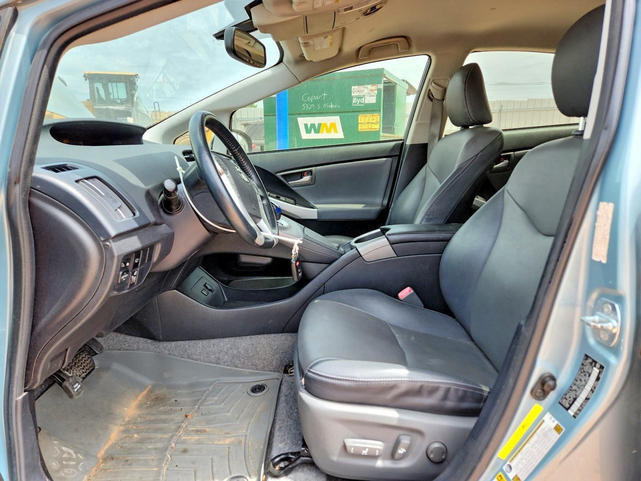 2012 Toyota Prius Five - Фото 7