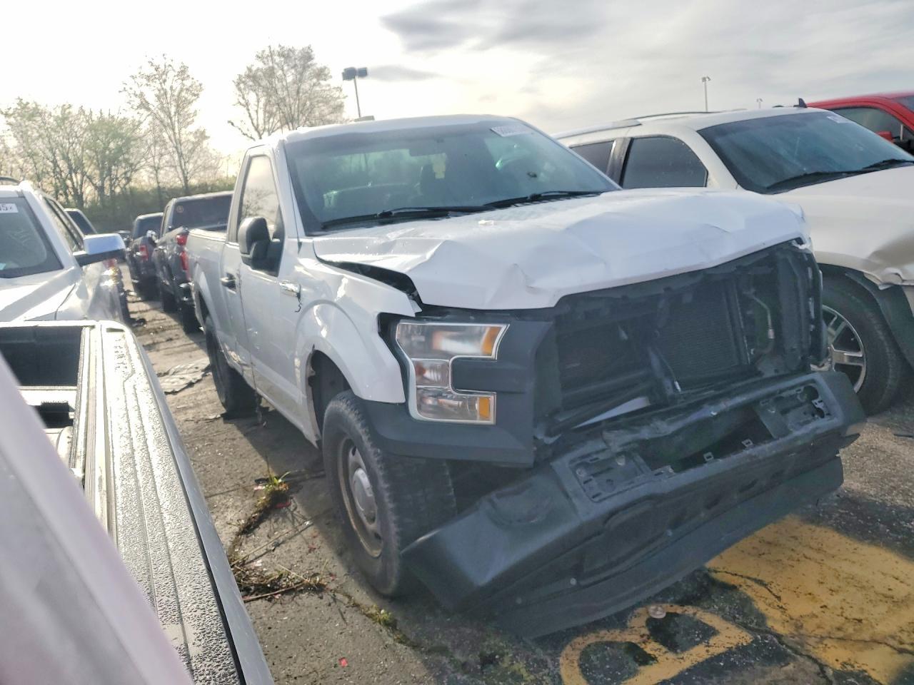 2015 Ford F150 - Фото 4