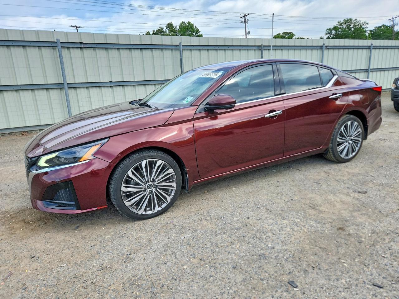 2023 Nissan Altima Sl
