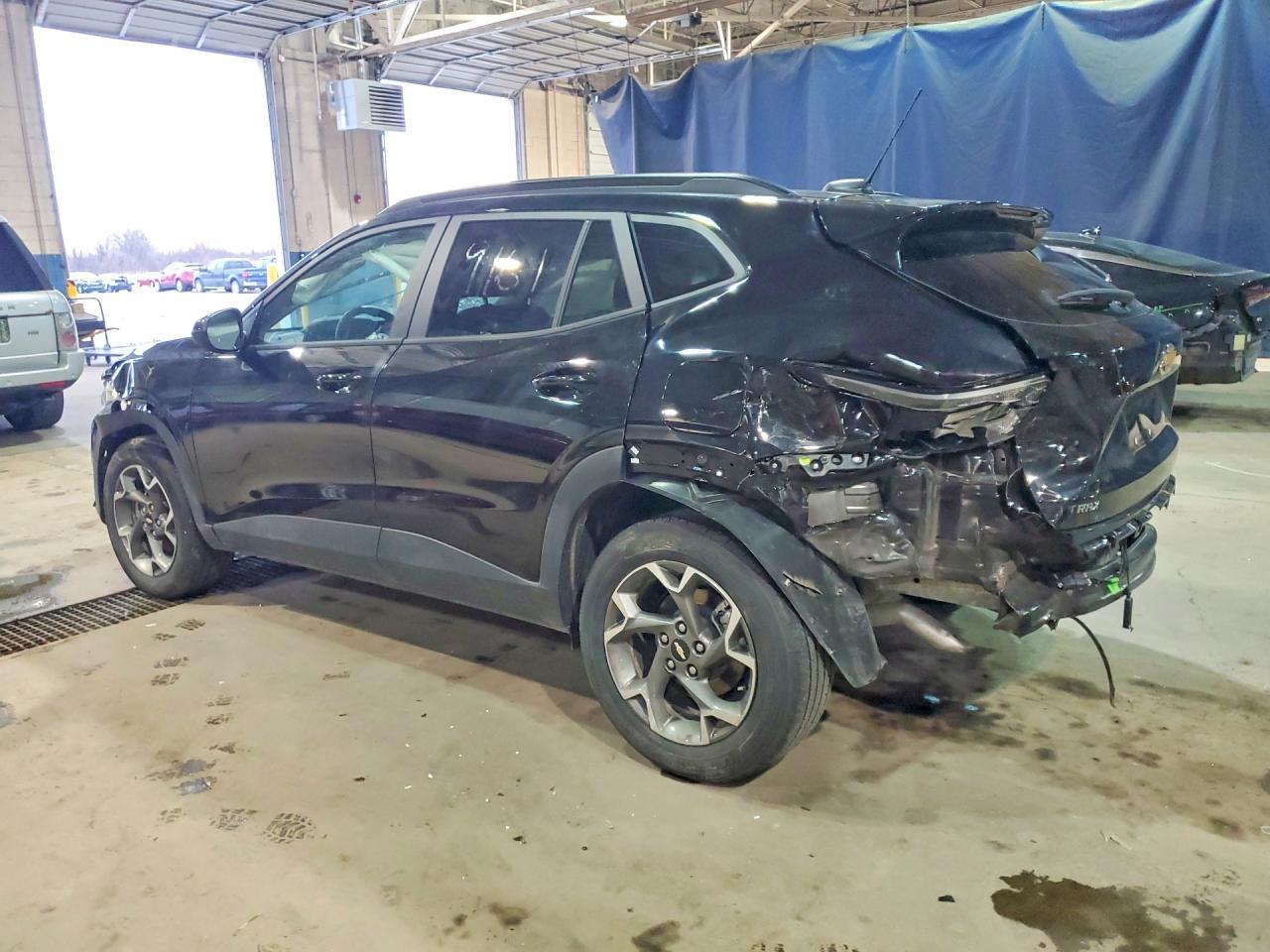 2025 Chevrolet Trax 1Lt - Image 2