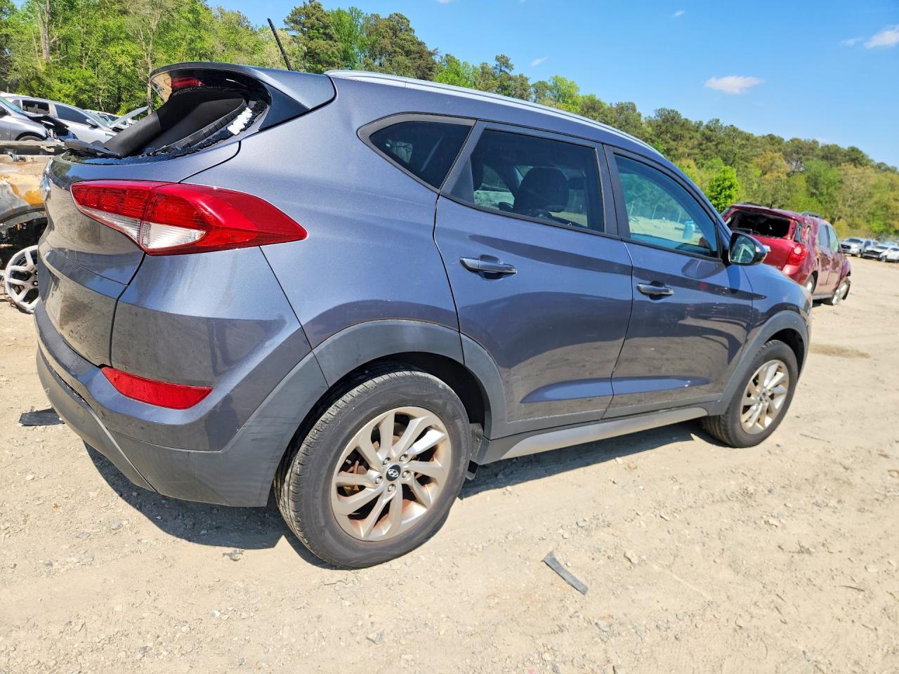 2017 Hyundai Tucson Se - Фото 3