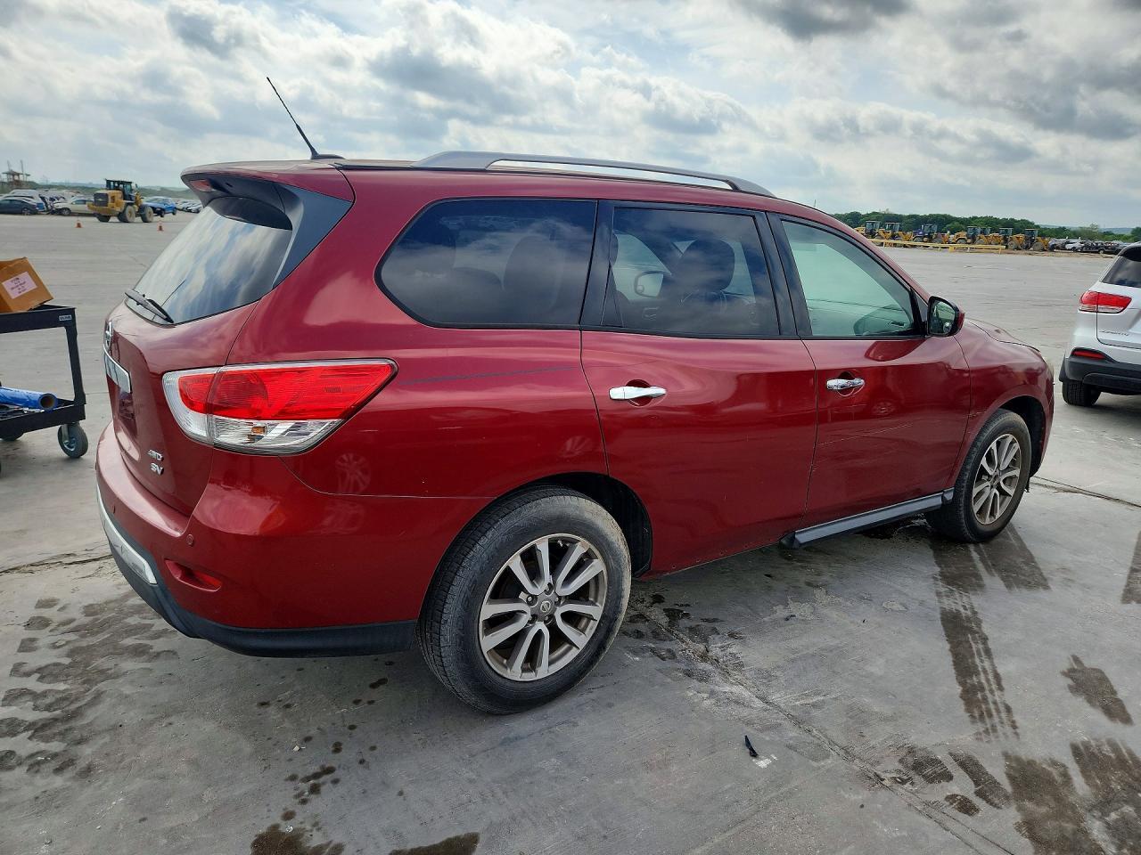 2015 Nissan Pathfinder Sv - Фото 3