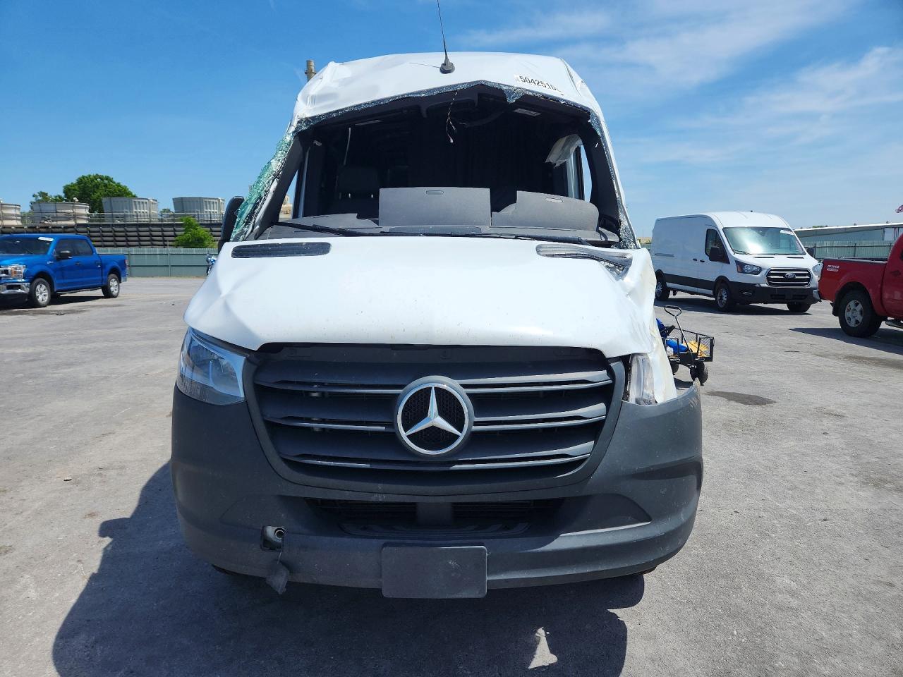 2023 Mercedes-Benz Sprinter 2500 Delivery Van - Фото 5