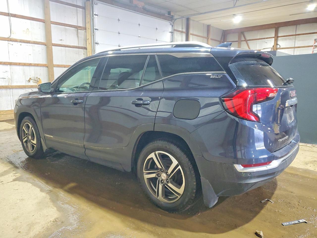 2019 GMC Terrain Slt - Фото 2
