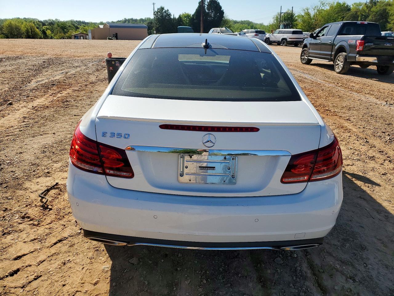 2014 Mercedes-Benz E 350 - Image 6