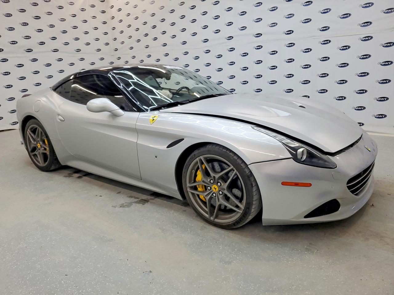 2017 Ferrari California T - Image 4