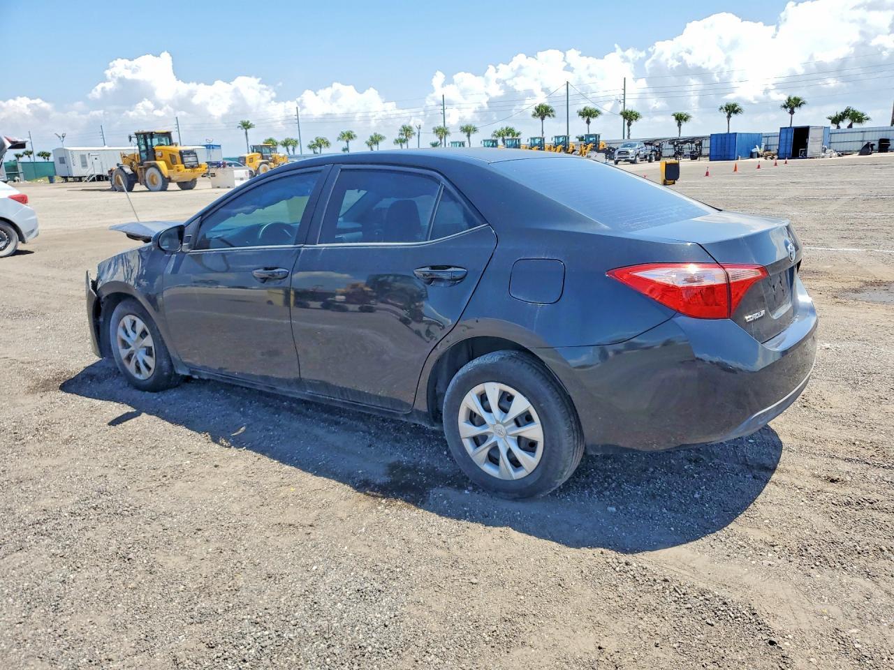 2019 Toyota Corolla L - Фото 2