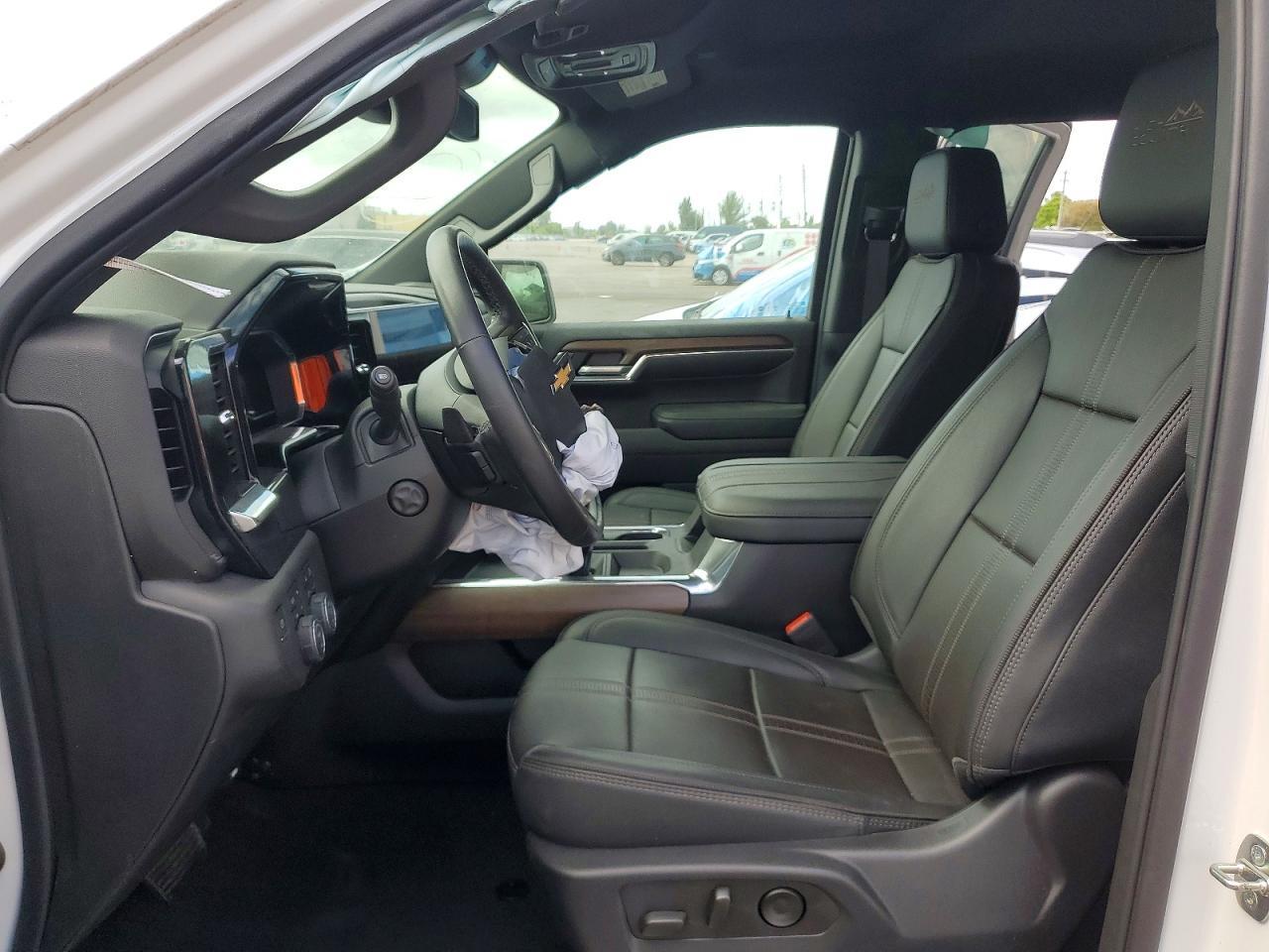 2023 Chevrolet Silverado K1500 High Country - Фото 7