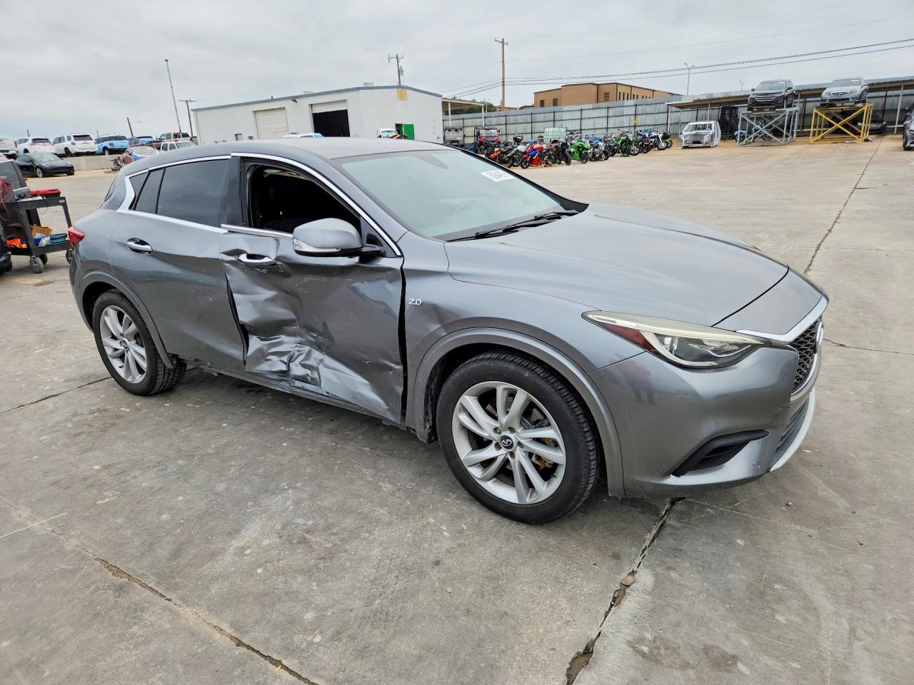 2018 Infiniti Qx30 Luxury - Фото 4