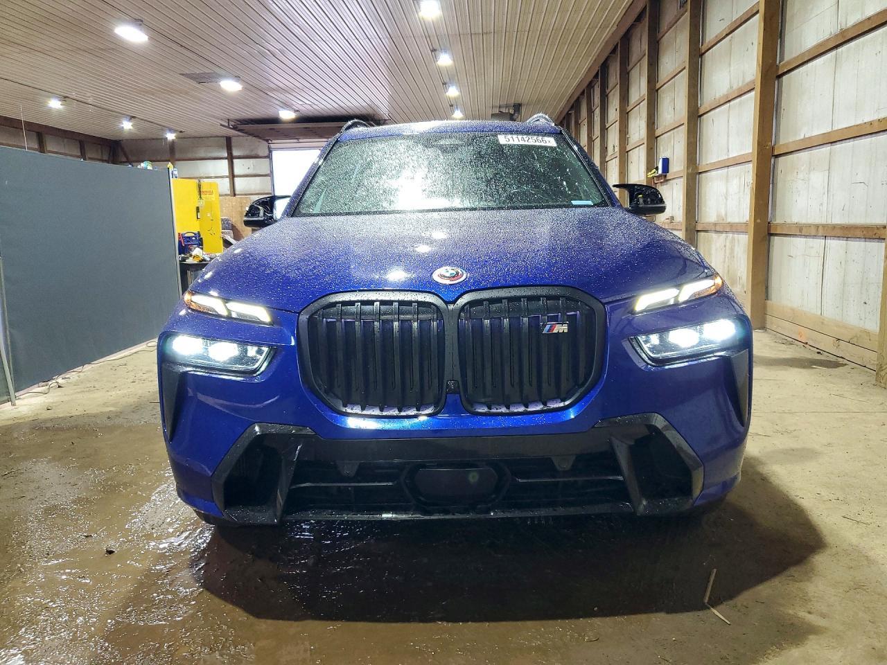 2023 BMW X7 M60I - Фото 5