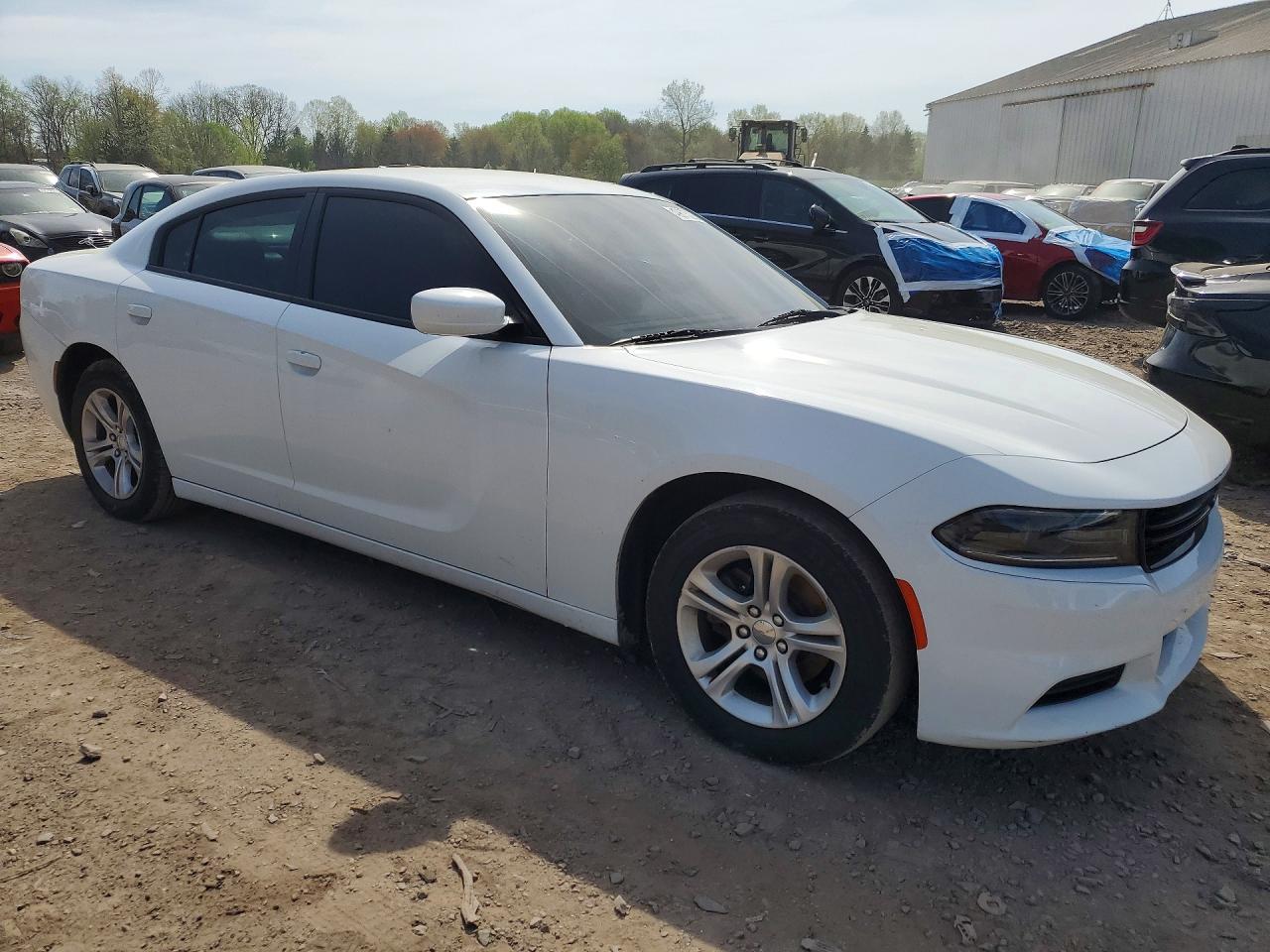2021 Dodge Charger Sxt - Фото 4