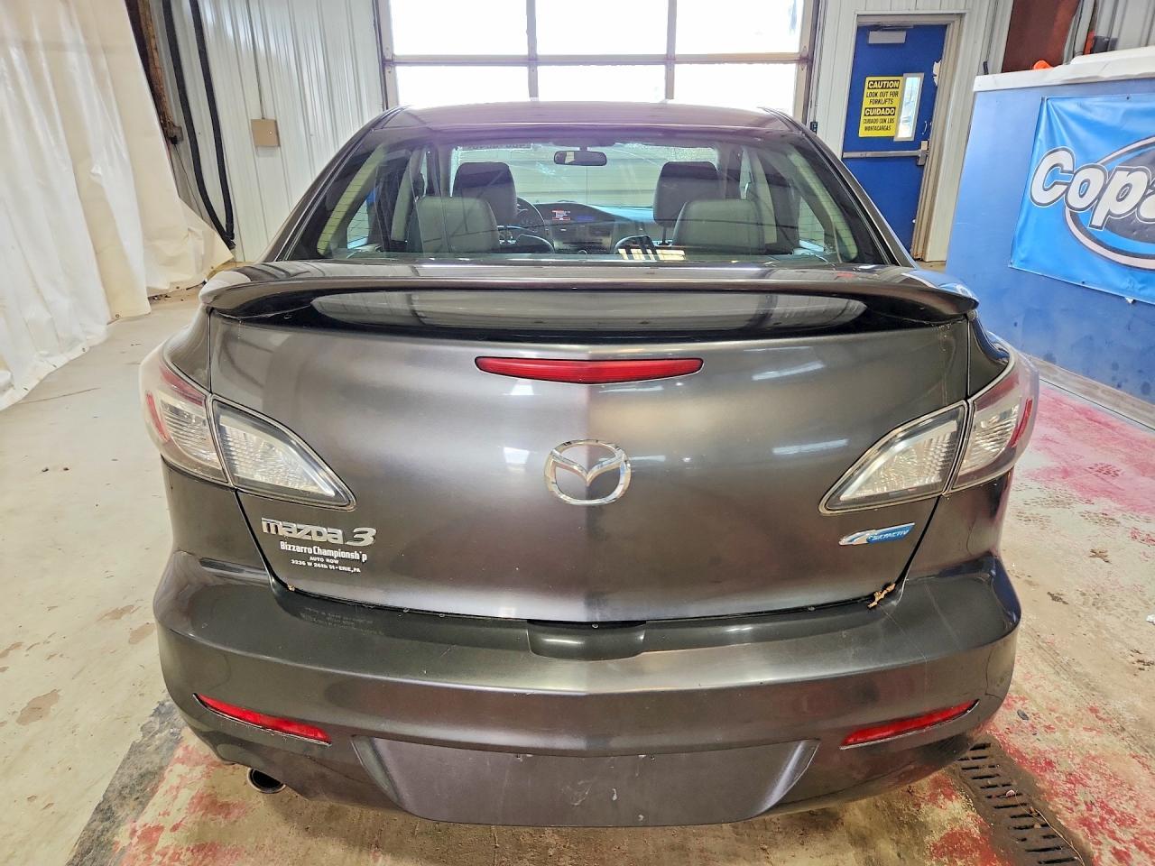 2012 Mazda 3 I - Image 6