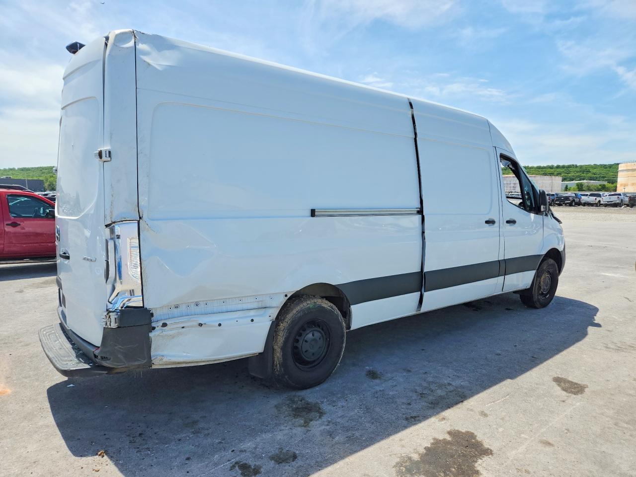 2023 Mercedes-Benz Sprinter 2500 Delivery Van - Фото 3