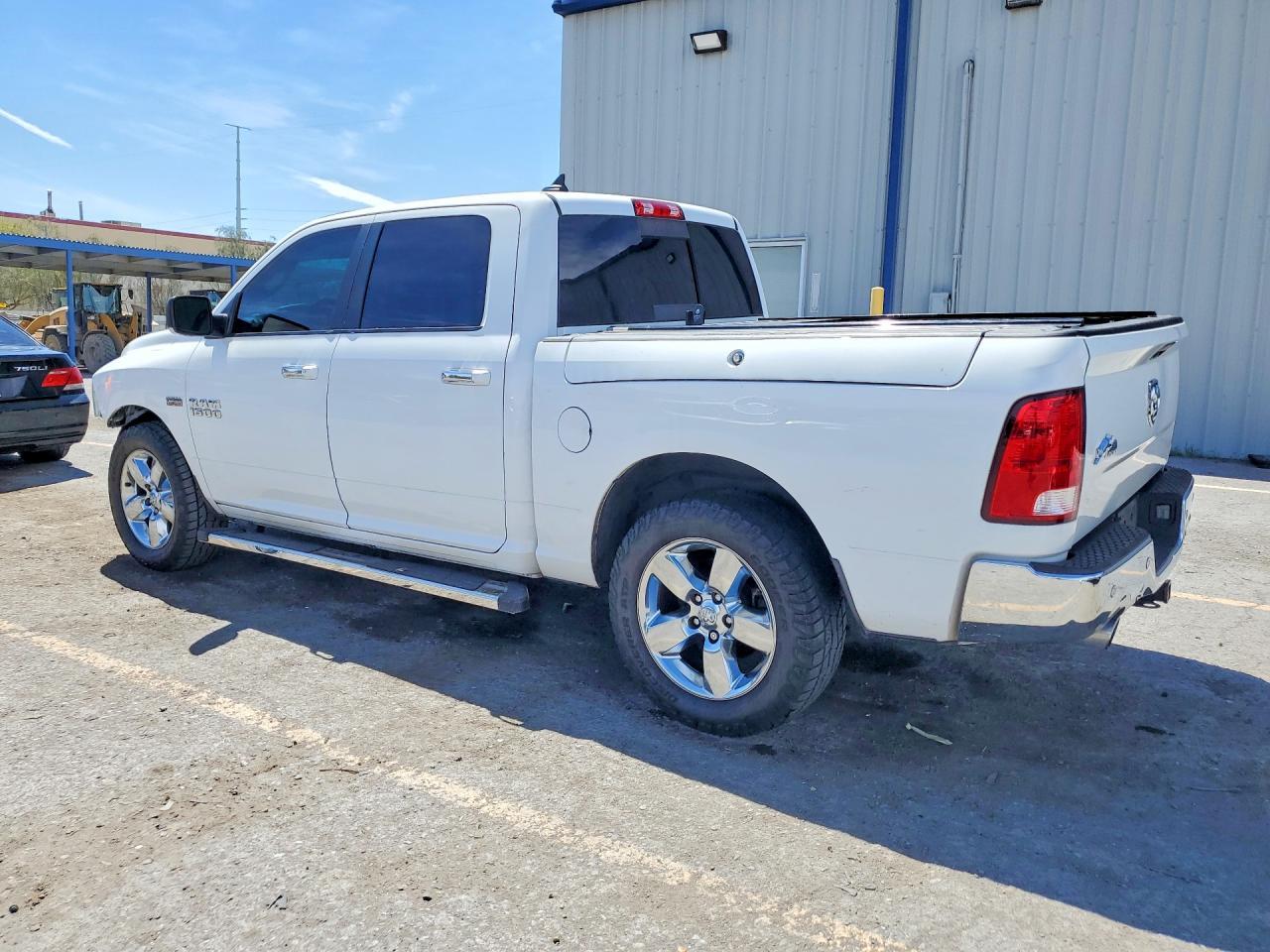 2017 Ram 1500 Slt - Image 2