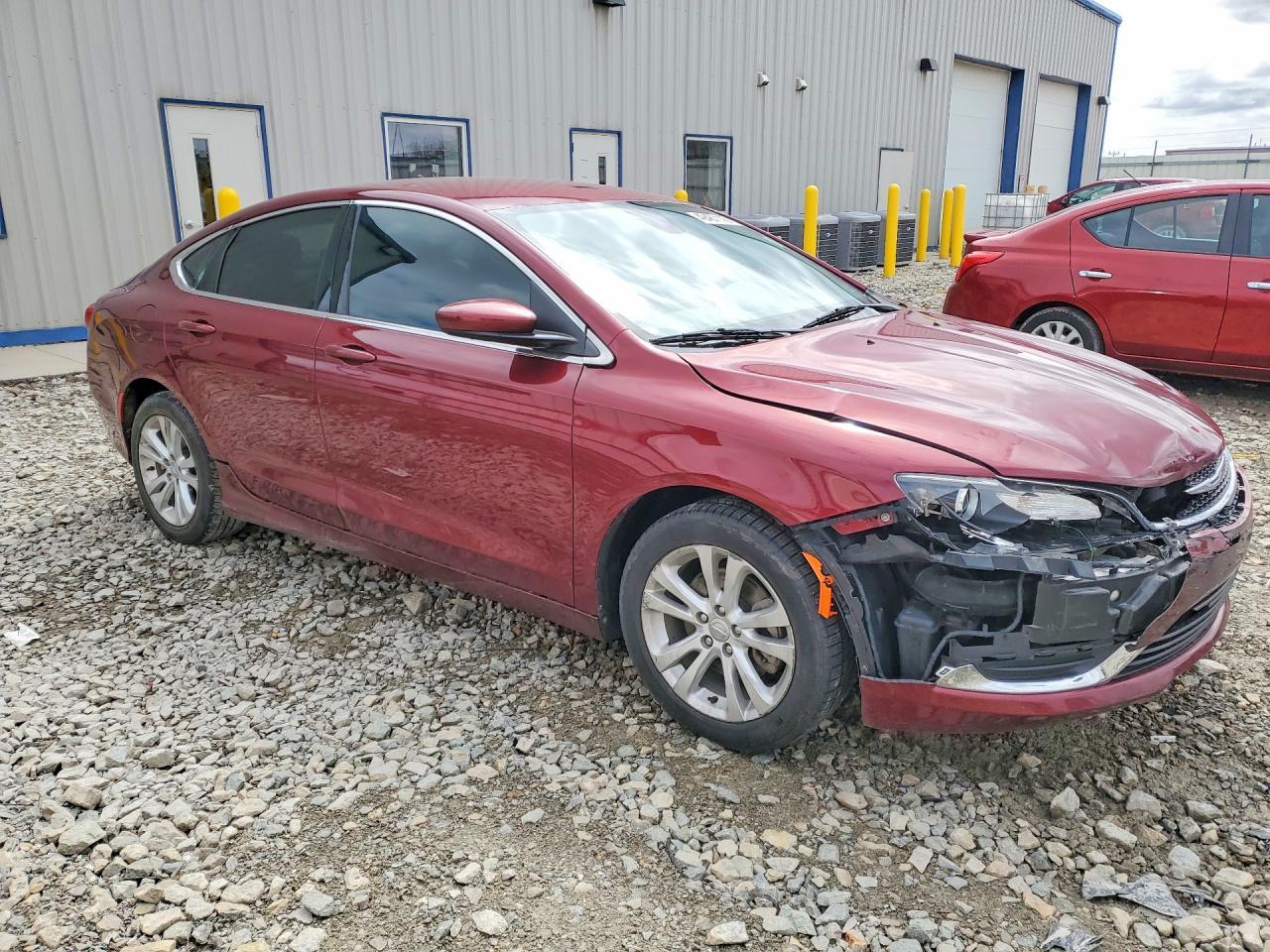 2016 Chrysler 200 Limited - Фото 4