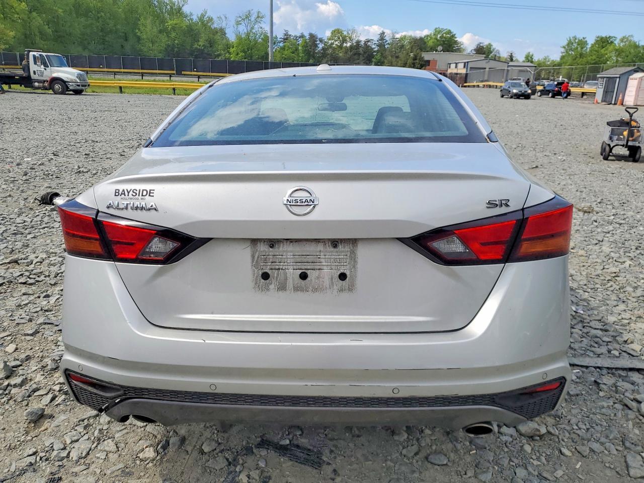 2020 Nissan Altima Sr - Image 6
