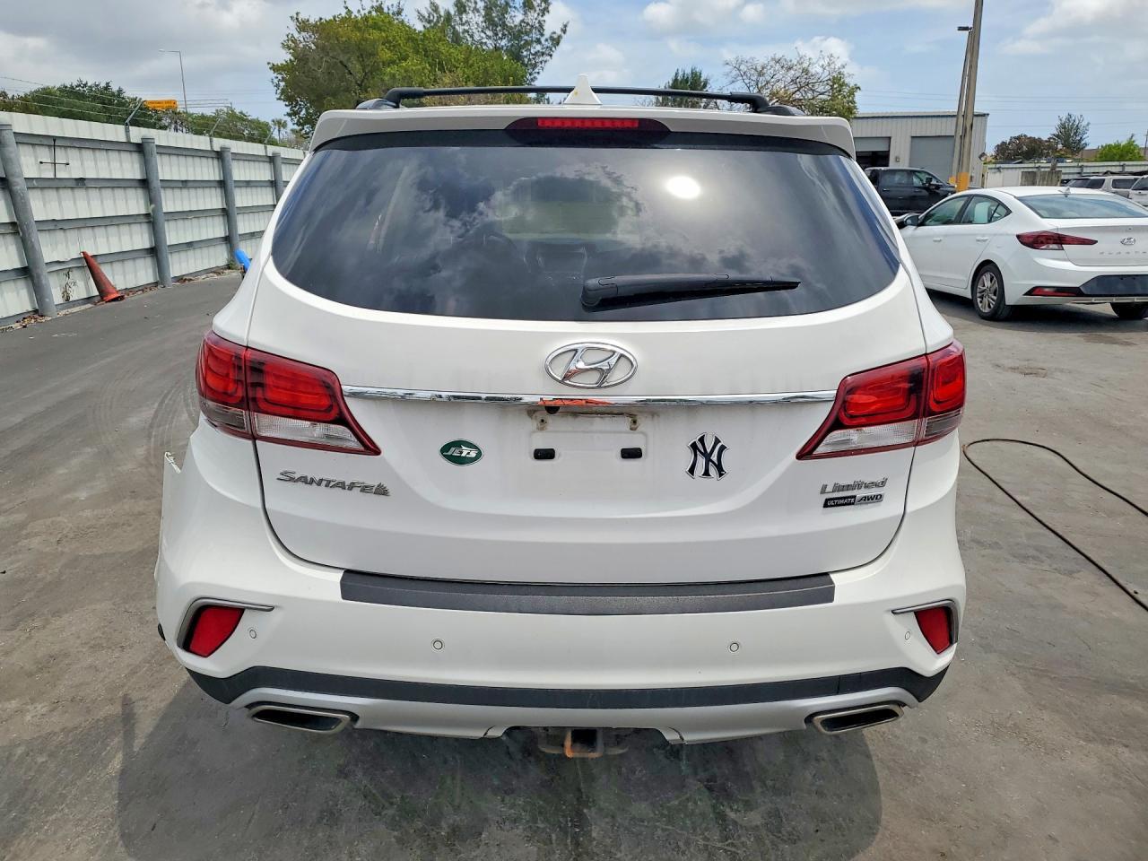 2018 Hyundai Santa Fe Limited Ultimate - Фото 6