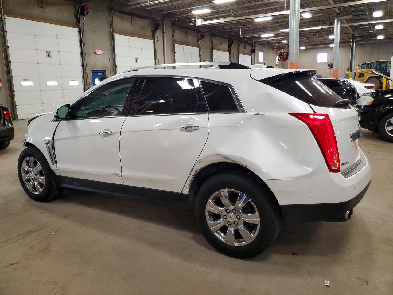 2015 Cadillac Srx Luxury Collection - Image 2