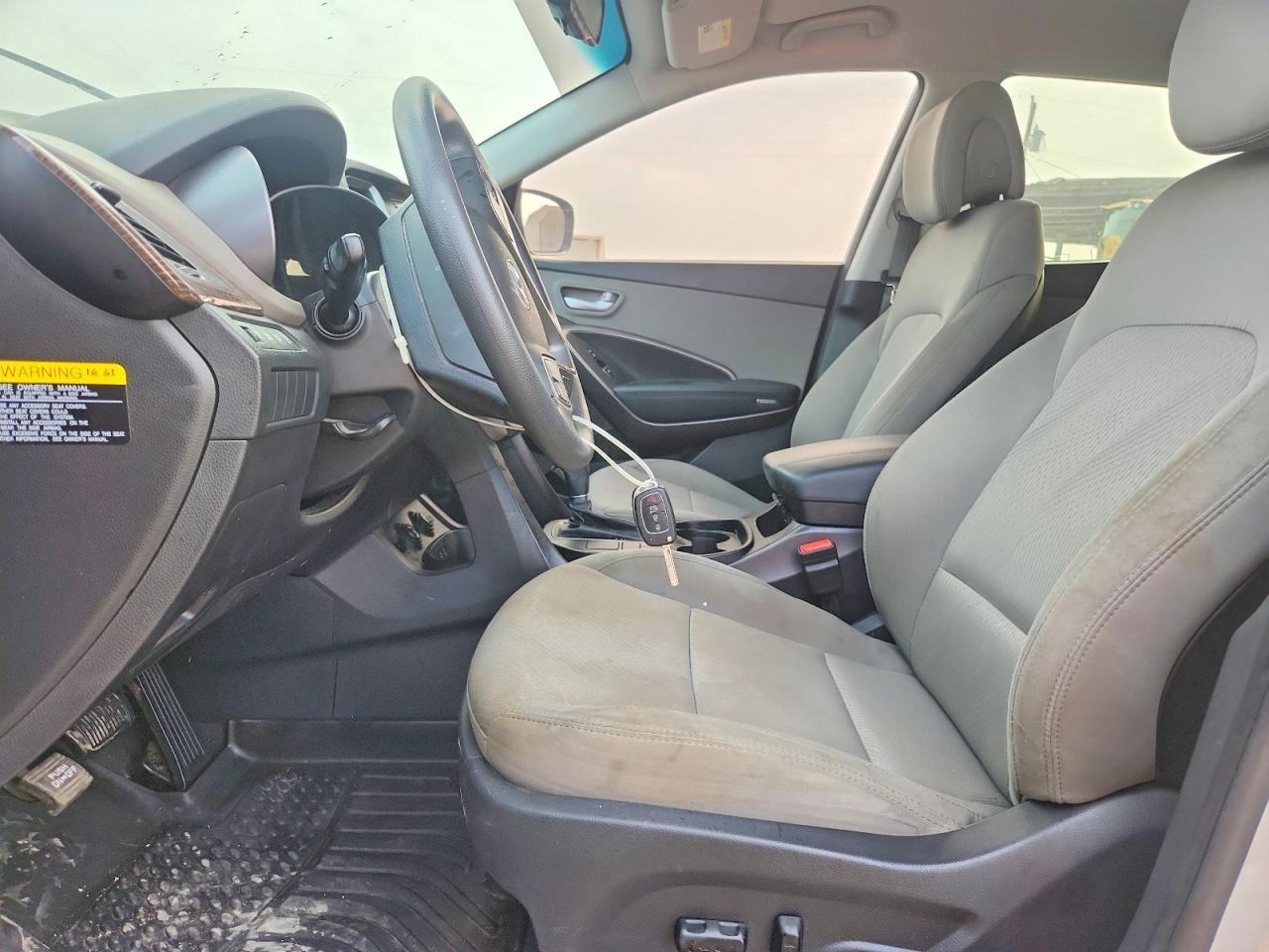 2017 Hyundai Santa Fe Sport 2.4L - Image 7