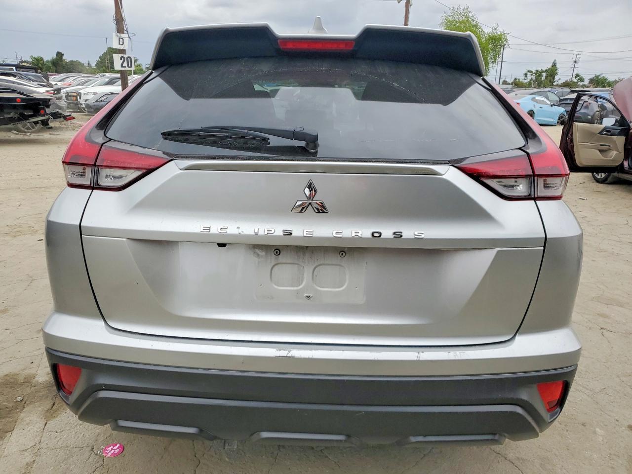 2022 Mitsubishi Eclipse Cross Se - Фото 6