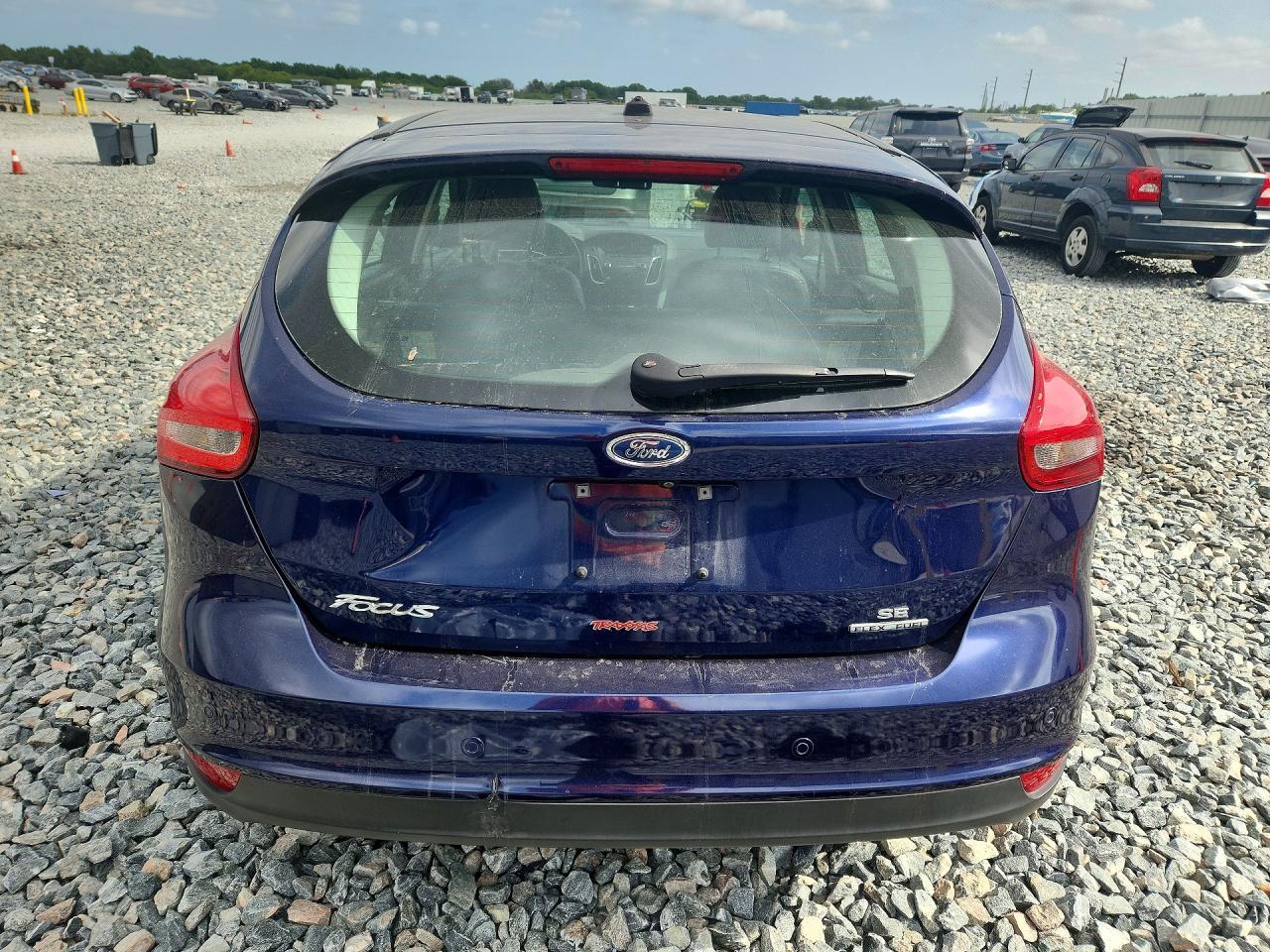 2016 Ford Focus Se - Image 6