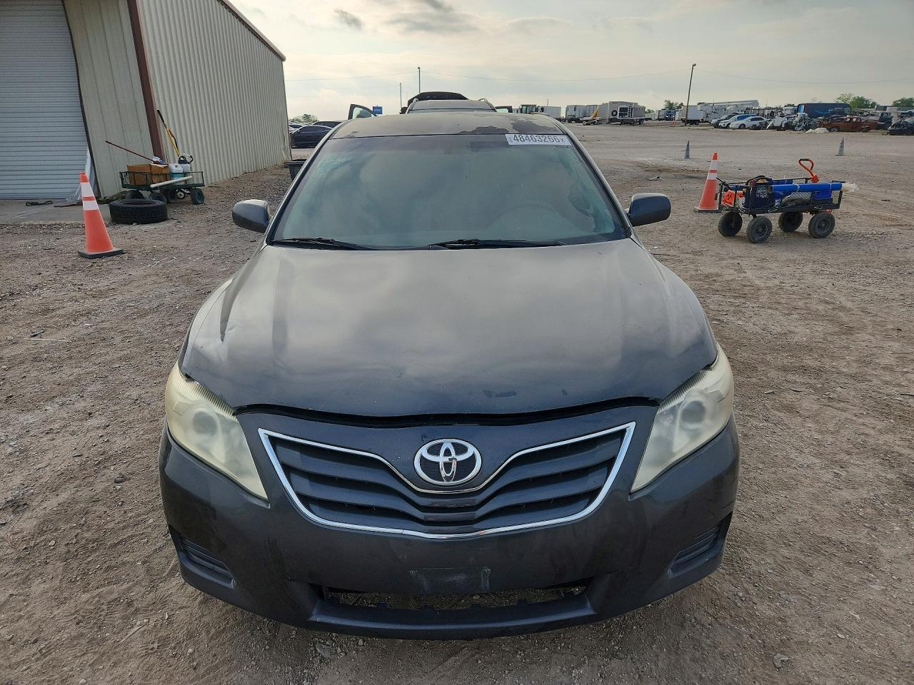 2011 Toyota Camry Le - Image 5